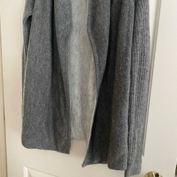 Abercrombie & Fitch Gray Cozy Cardigan - Picture 7 of 8